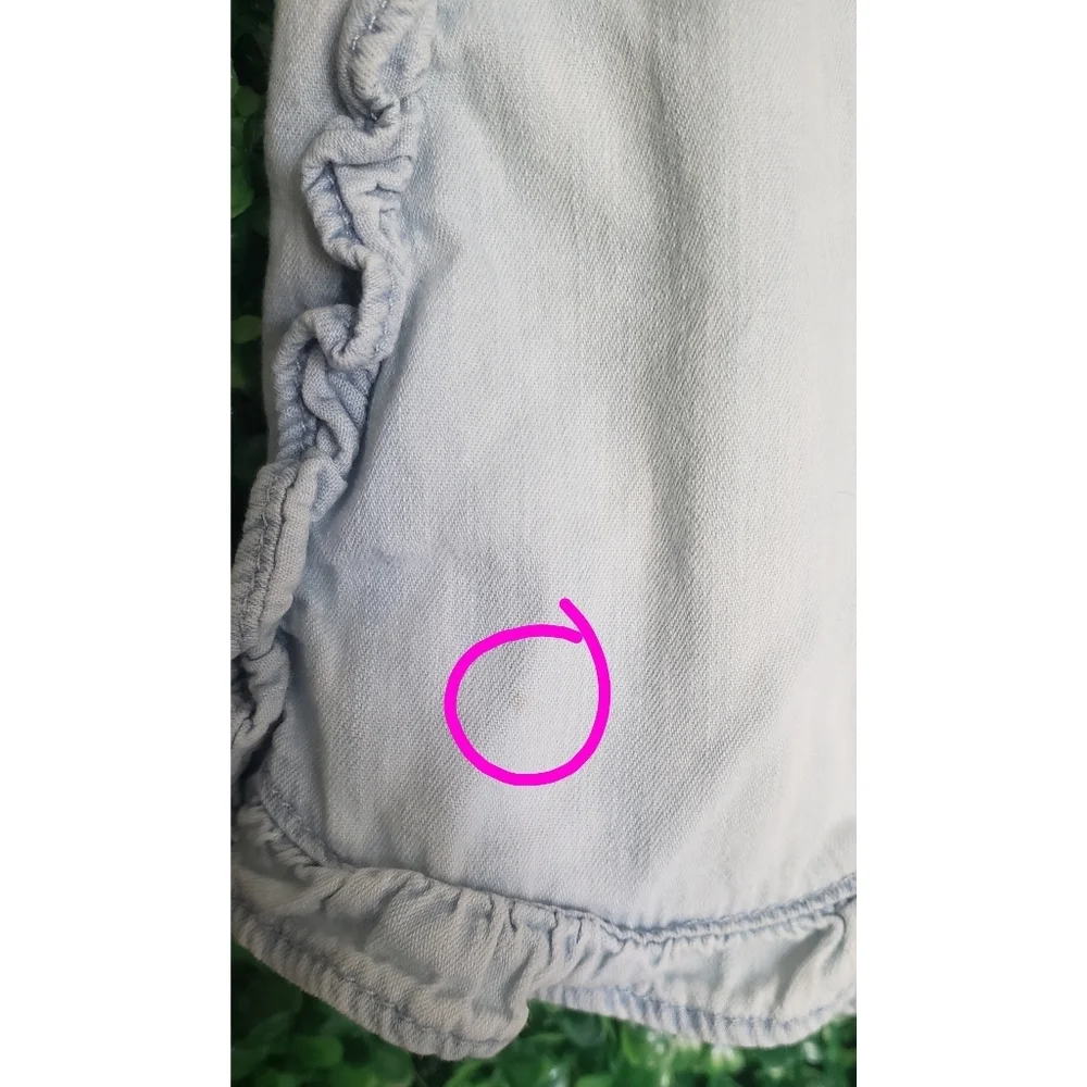 2/$5 Gap Girls chambray shorts
